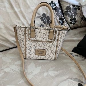 Guess Crossbody Bag